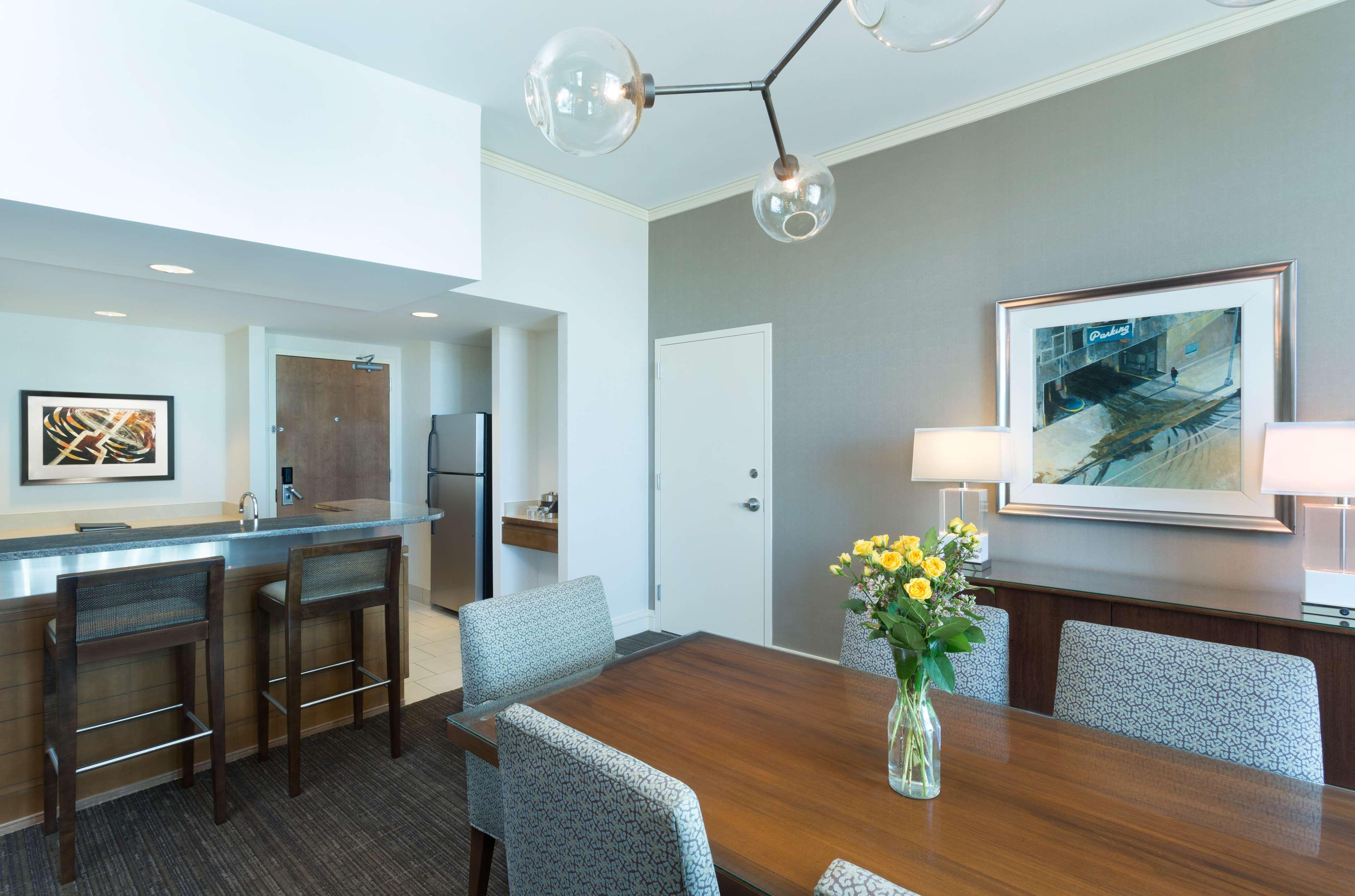 Hampton Inn & Suites Denver-Cherry Creek Bagian luar foto