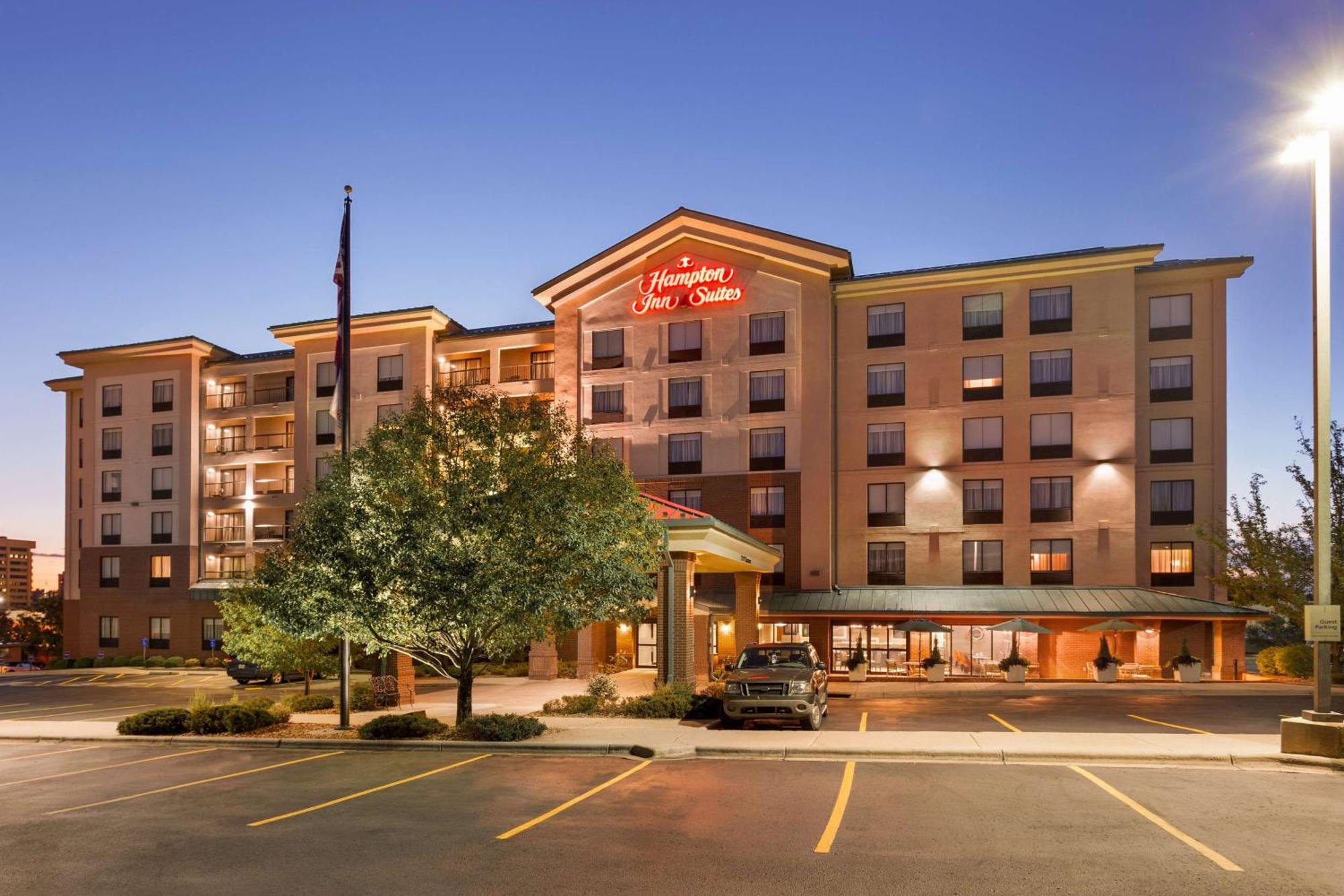 Hampton Inn & Suites Denver-Cherry Creek Bagian luar foto